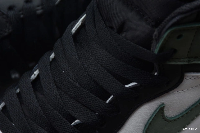 1st Kicks Green Clay OG 555088-135 Retro 1 Jordan Air High 0726